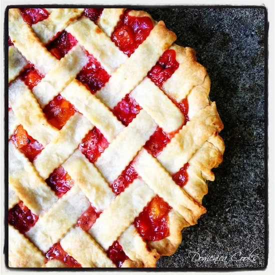 Strawberry-Apricot Pie
