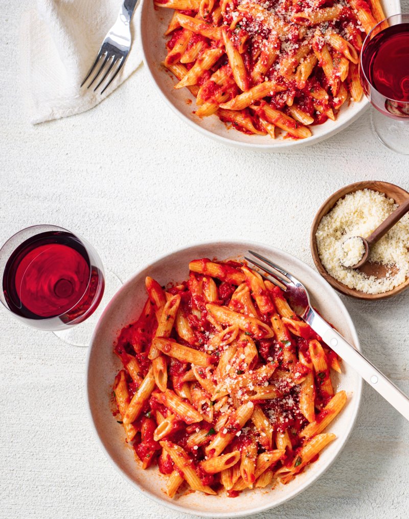 Domenica-Marchetti-Everyday-Italian-penne-arrabbiata.jpg