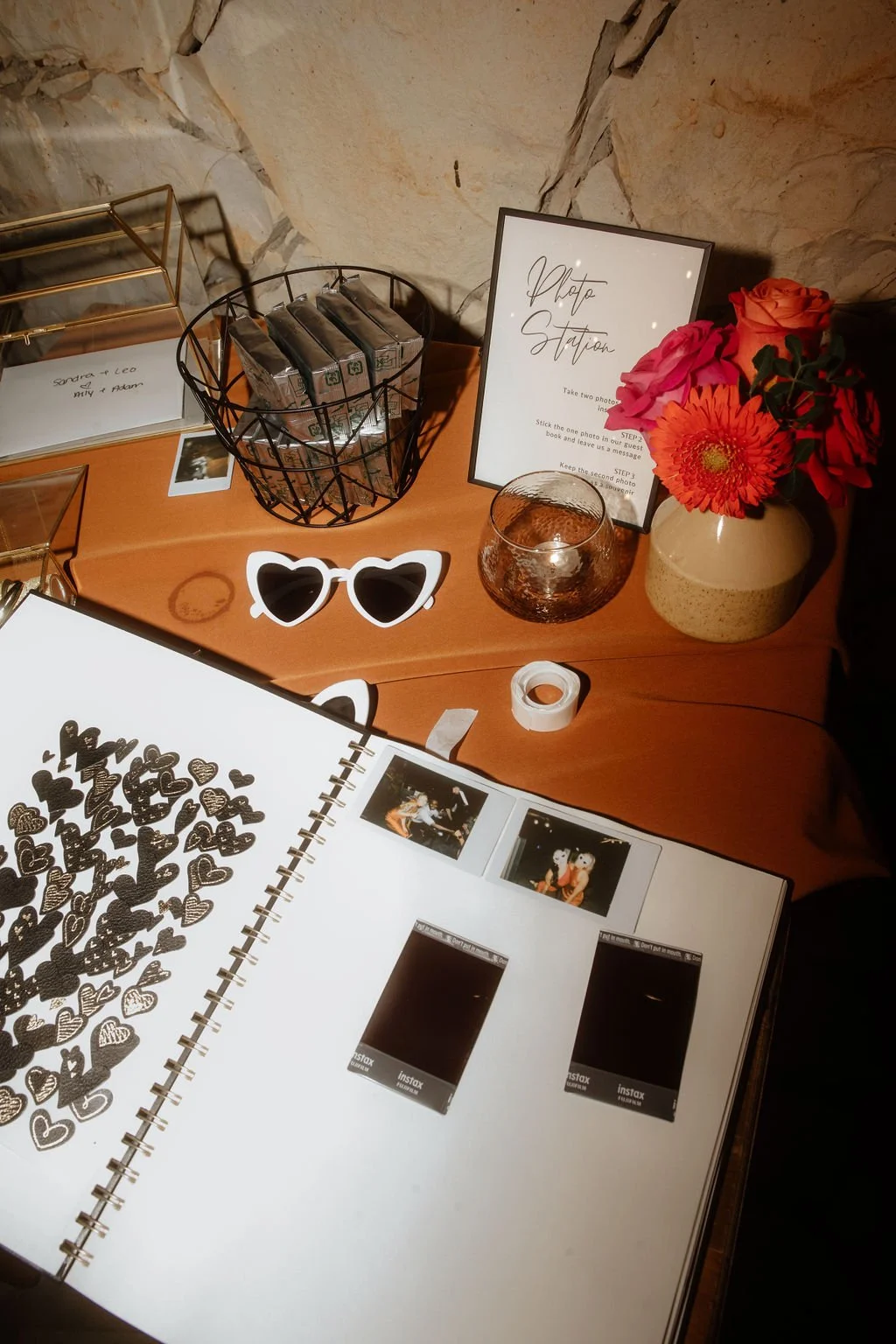 Polaroid-Guest-Book-Weddings2.JPG