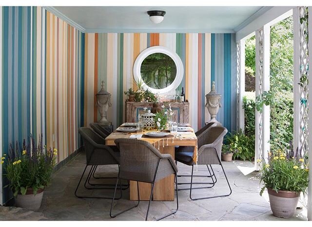Happy #pride. An outdoor dining area by @thomasjayne with hand-painted vertical stripes! Photo: @freemanstudio #stripes #gardens #dinning #spring #interiordesign #outdoordining #loggia #thomasjayne #interiorphotography #interiordetails #suffern #newy