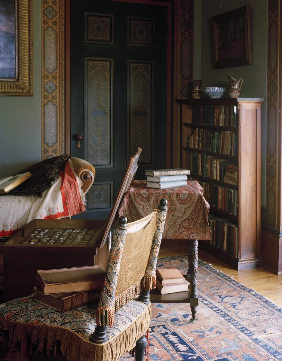 olana-chair.RT.JPG