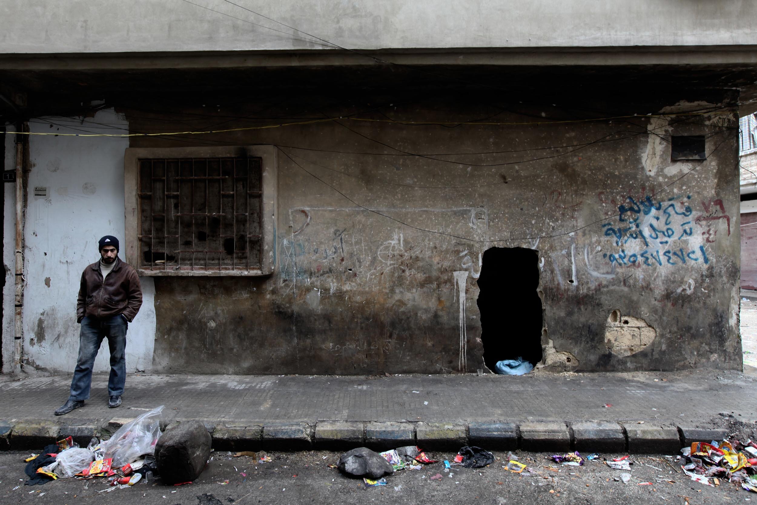  Residents of opposition neighbourhoods built passages to avoid regime snipers, Sabil area, Homs, Feb 07/2012. 