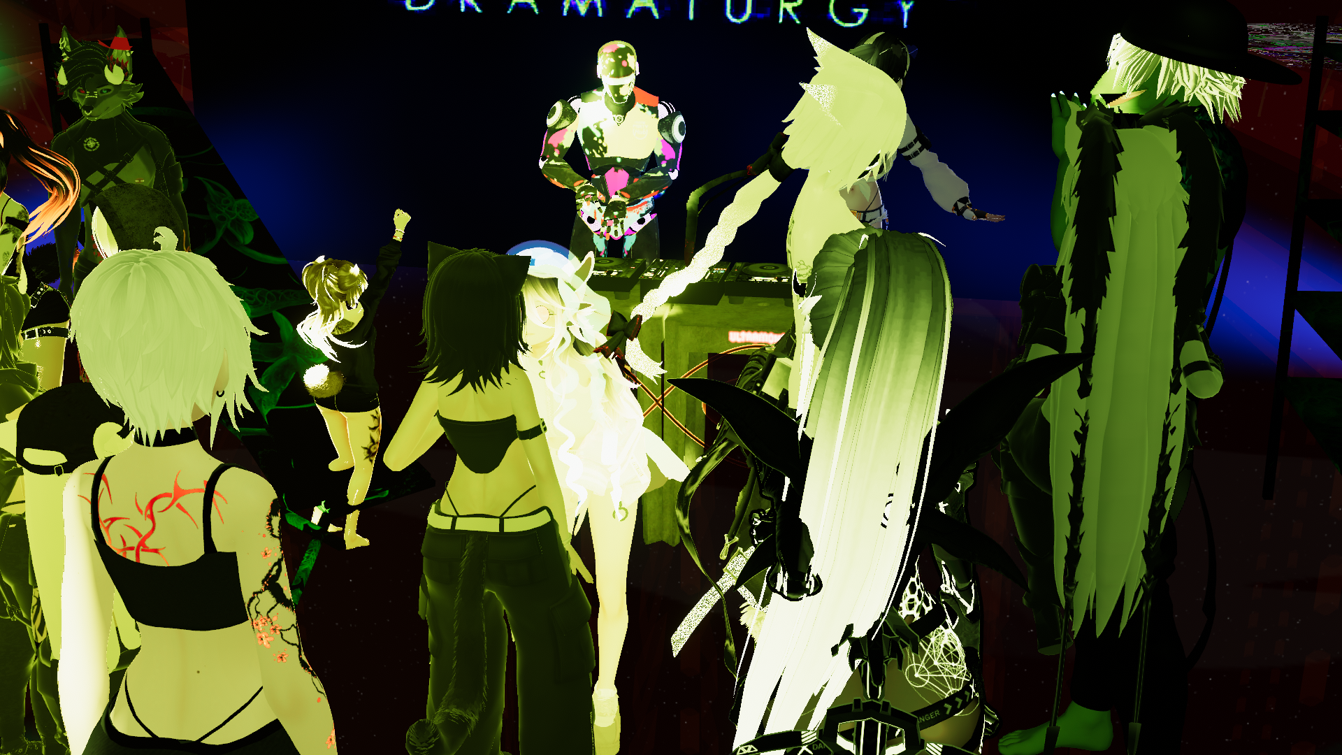Ultramono VRCHat 17 august 2023-25.png