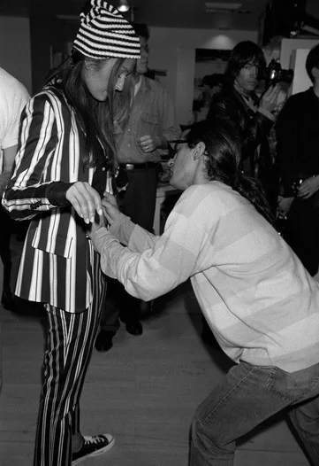 marcjacobs:

Gail Elliott and Marc Jacobs backstage at the 1993 Grunge Runway Show 