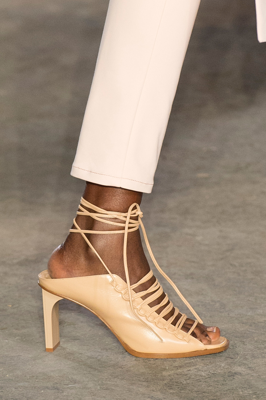 improbabilefashionista:

Dion Lee at New York Fashion Week Spring 2019