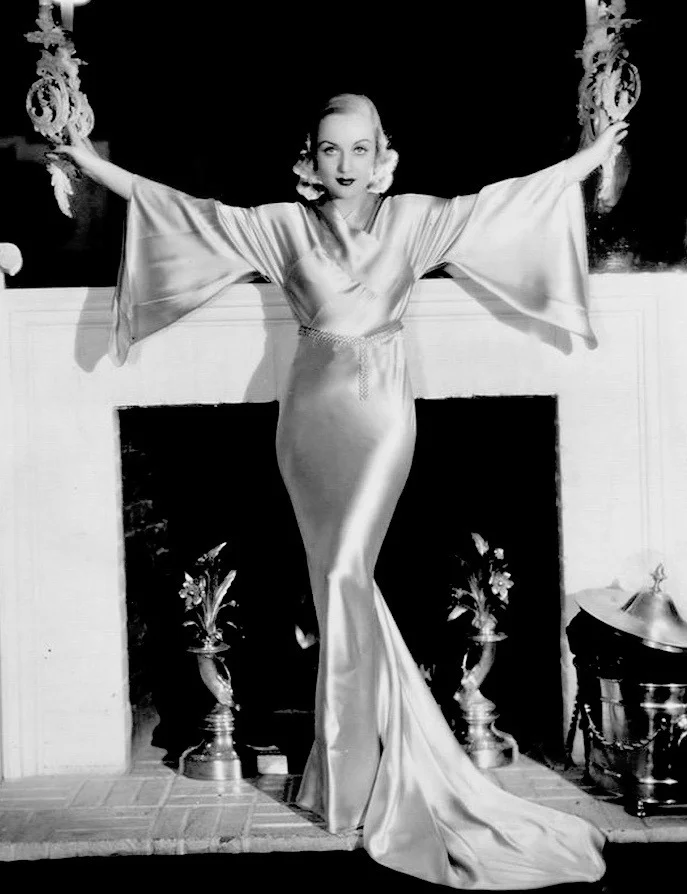 summers-in-hollywood:
Carole Lombard, 1930s