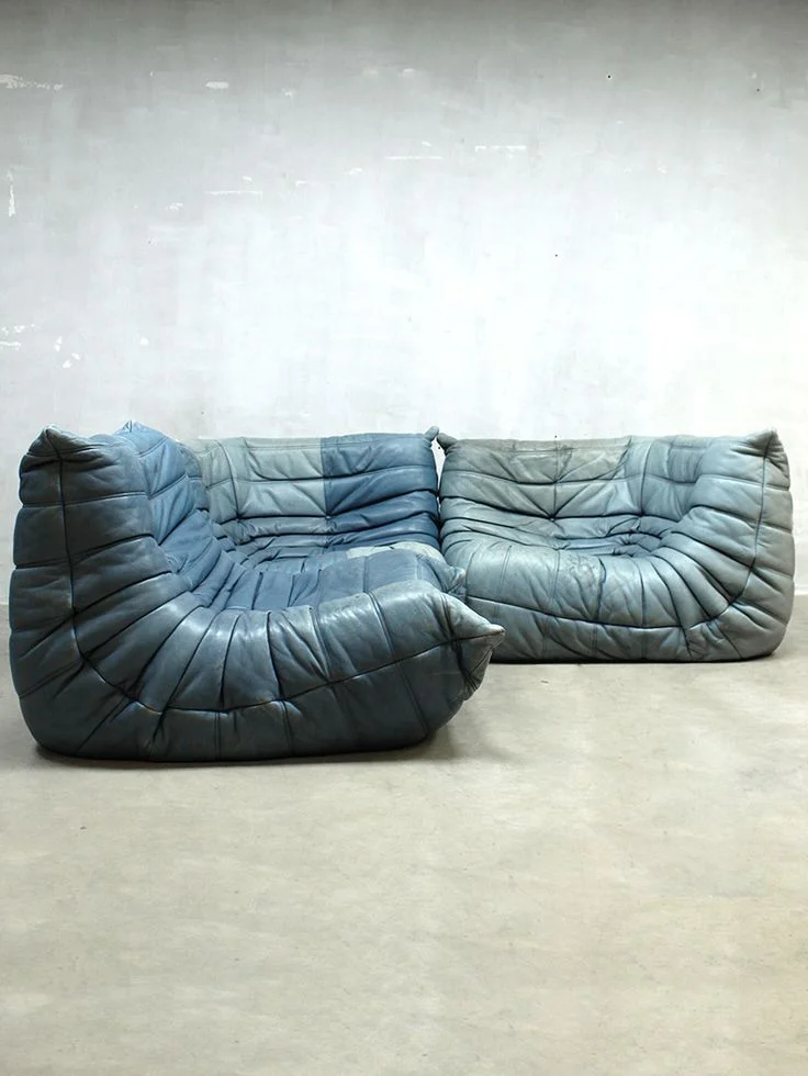 thedesigncollector:
Vintage Togo sofa by Ligne Roset