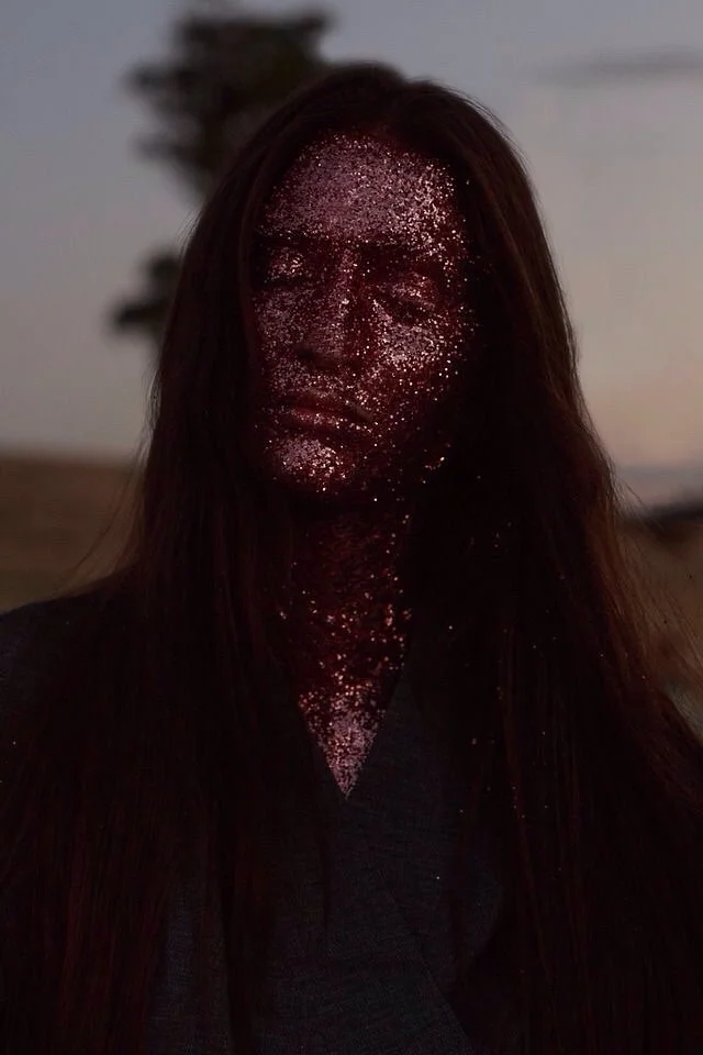 trustyourblood:

CHORDATA for sickymag.com
Photography Amelia J Dowd at Sync Production and Management Fashion Karinda Mutabazi and Simone Farrugia Model Raquel at Chadwicks Hair Ben Martin at Salon XVI Make-Up Shella Martin Clothes Ginger &amp; Sma…