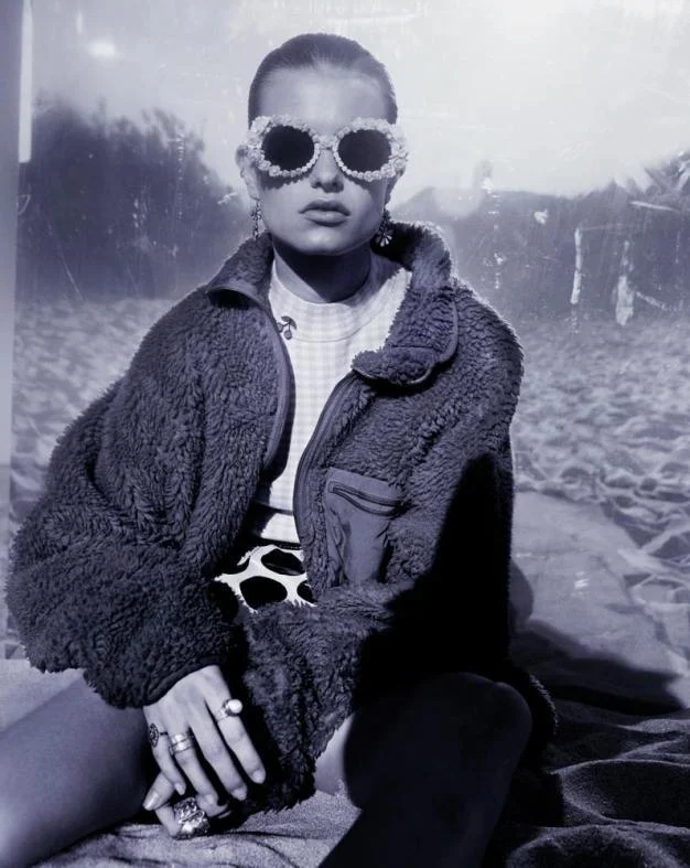 femalemodels:
Stef Van Der Laan for Transmission magazine, Fall/Winter 2013-14.