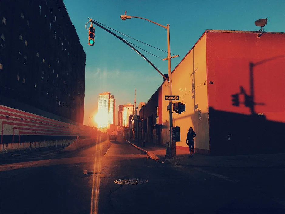 milkstudios:

Always waiting for magic hourPhoto: Christopher AndersonMore dopeness here