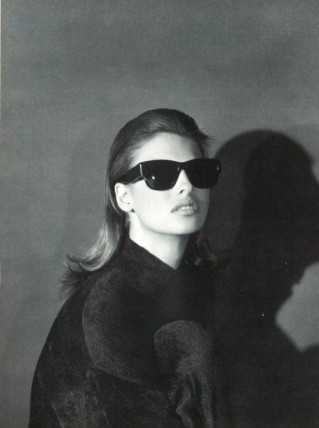 lalinda-evangelista:


Linda Evangelista for Alberta Ferretti by Meisel (1990)