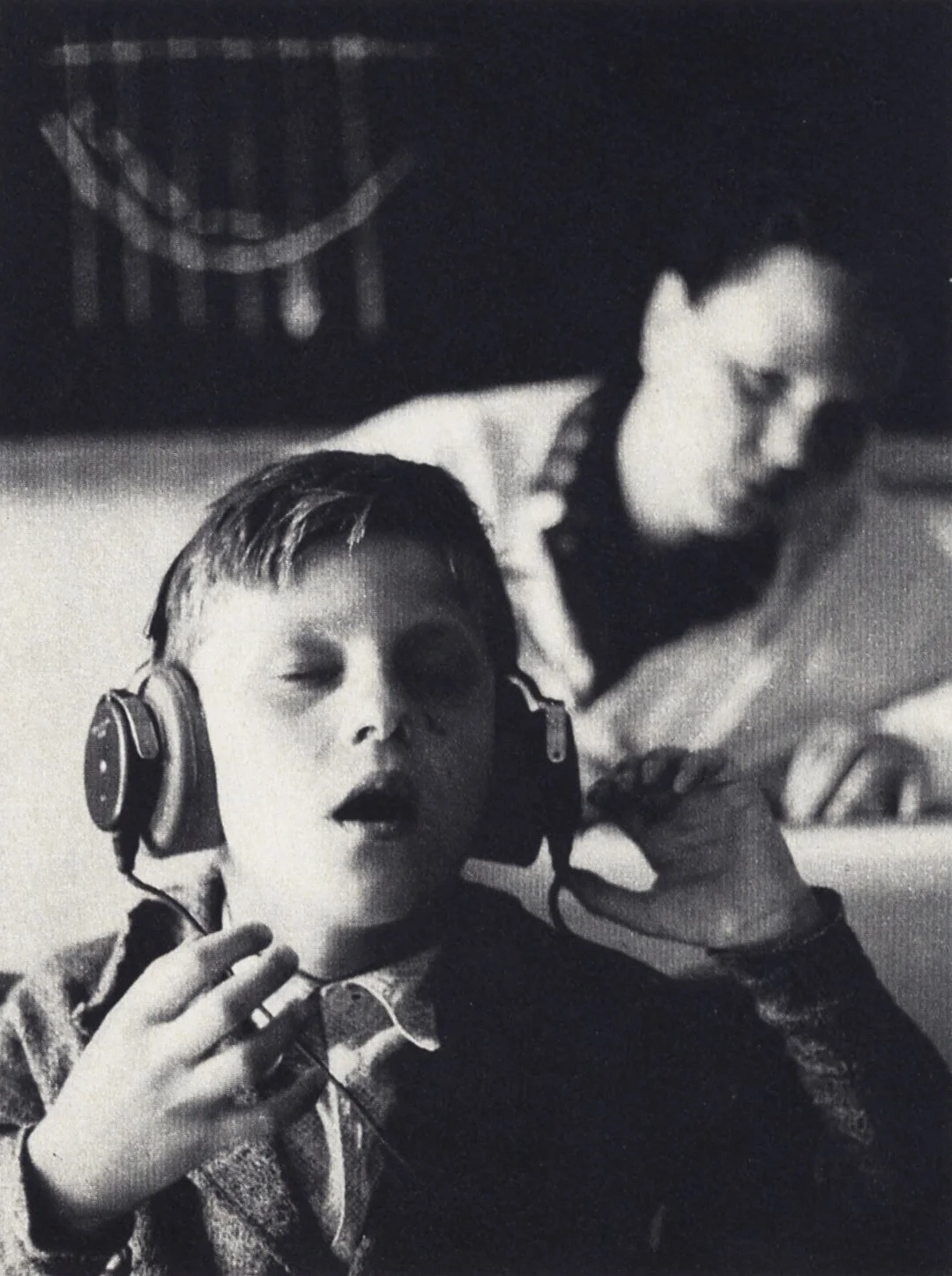 an-overwhelming-question:

Bruno Mooser - First listening experience of a deaf boy in Straubing, Germany, 1966