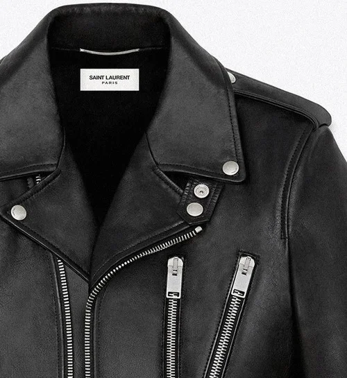 silverou:

valentinabyvalentino:

XFashion/Modern/Black/ValentinaX INSTA X

Embrace your inspired fashion.
ig - hailiso