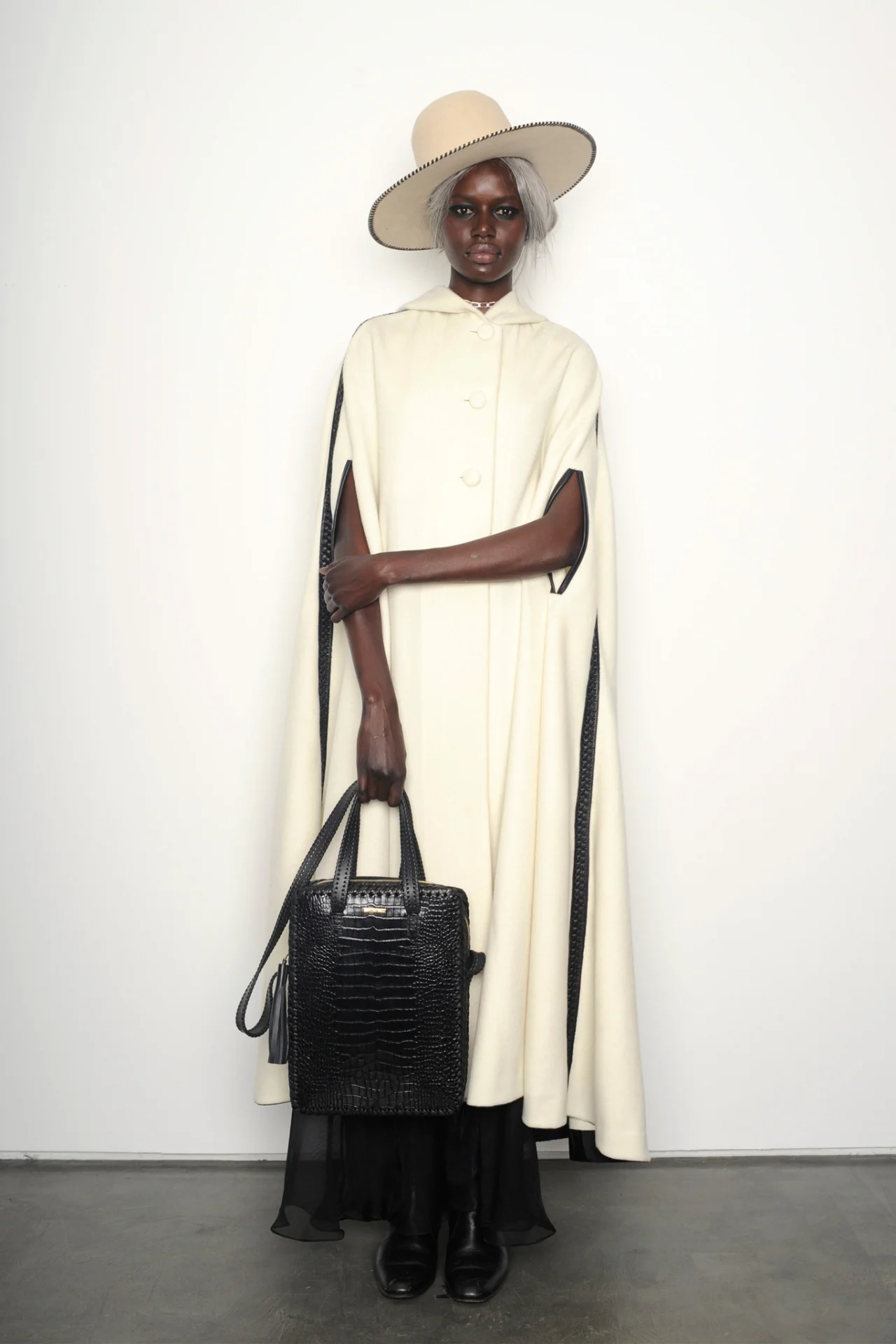 maidsofbondstreet:

Ajak Deng for Wendy Nichol, Fall 2015