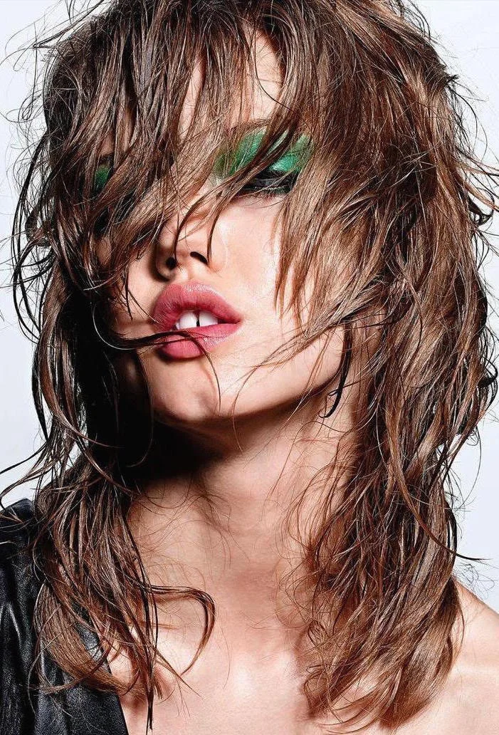varvahra:

Lindsey Wixson photographed by Richard Burbridge for the September 2014 issue of Interview Germany.