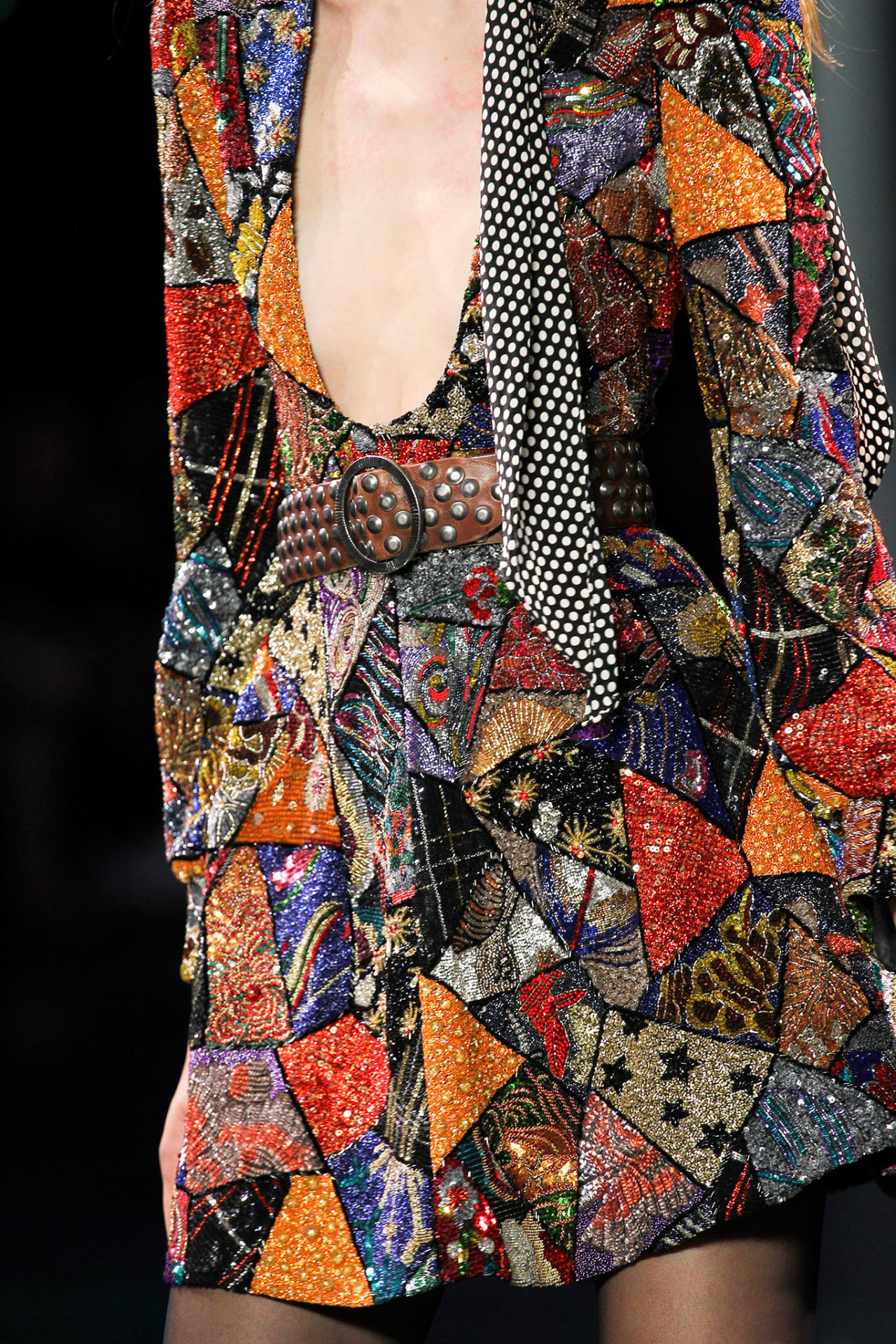 noenespanol:

Saint Laurent
Spring-Summer 2015
París Fashion Week