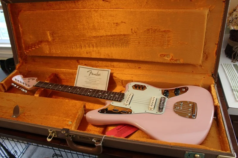  

Fender Thin Skin ‘62 Jaguar
