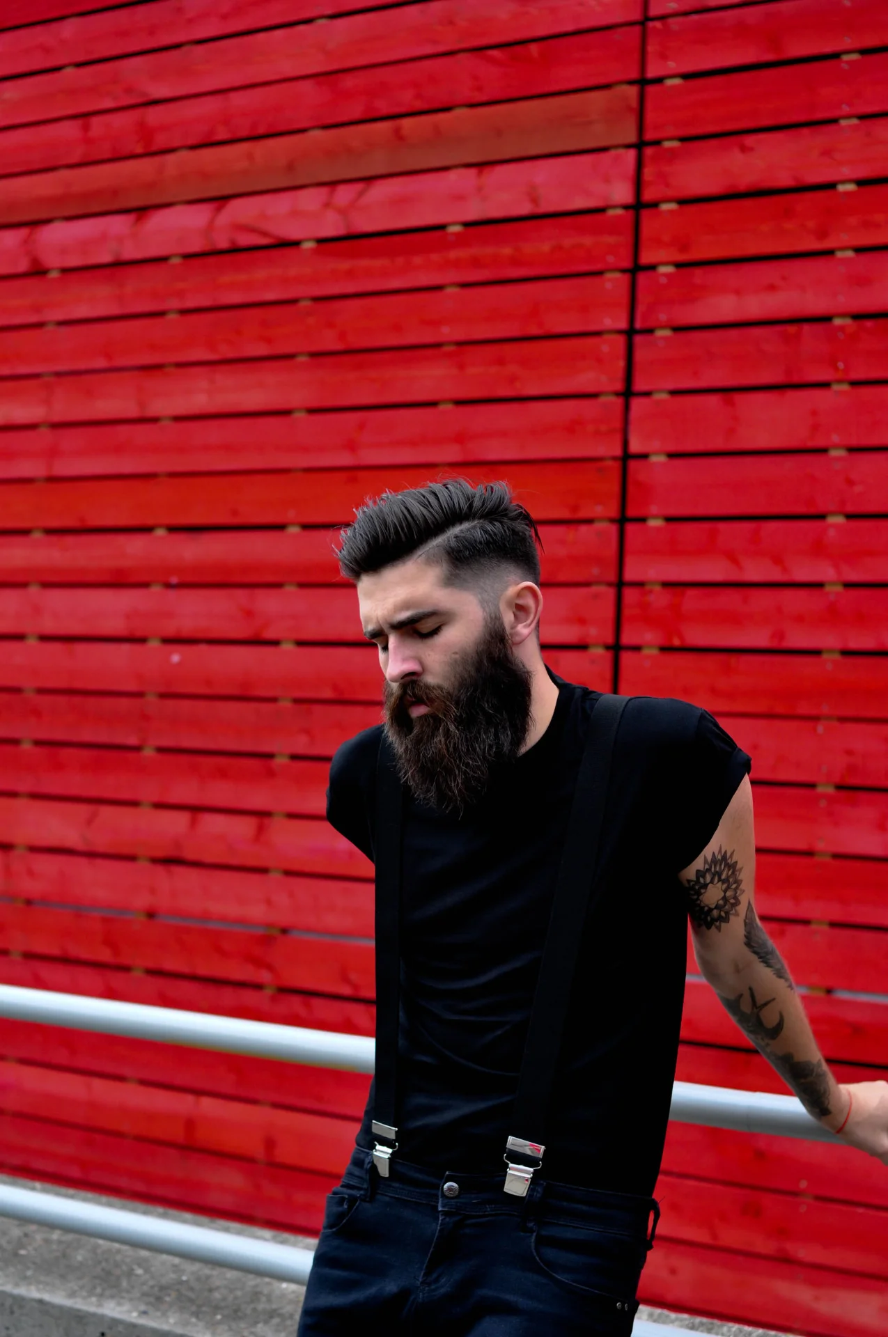 theclassyissue:

CHRIS JOHN MILLINGTON BY WALNUTWAX