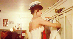tumblr_m6k6tipNyt1qdj9xio6_250.gif