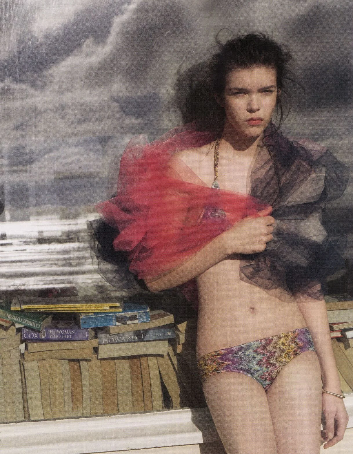 midnight-charm:

Meghan Collison by Corinne Day for Vogue China May 2008