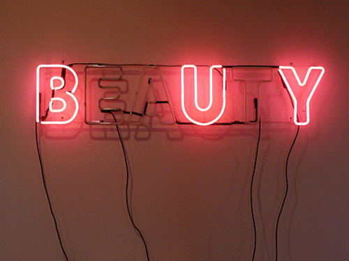 tumblr_lzcng6b2jc1r25t3do1_500.gif