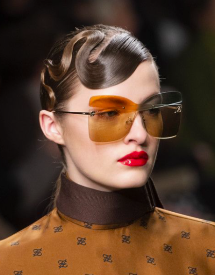 Try the Wet Look – the Beauty Statement of the Summer