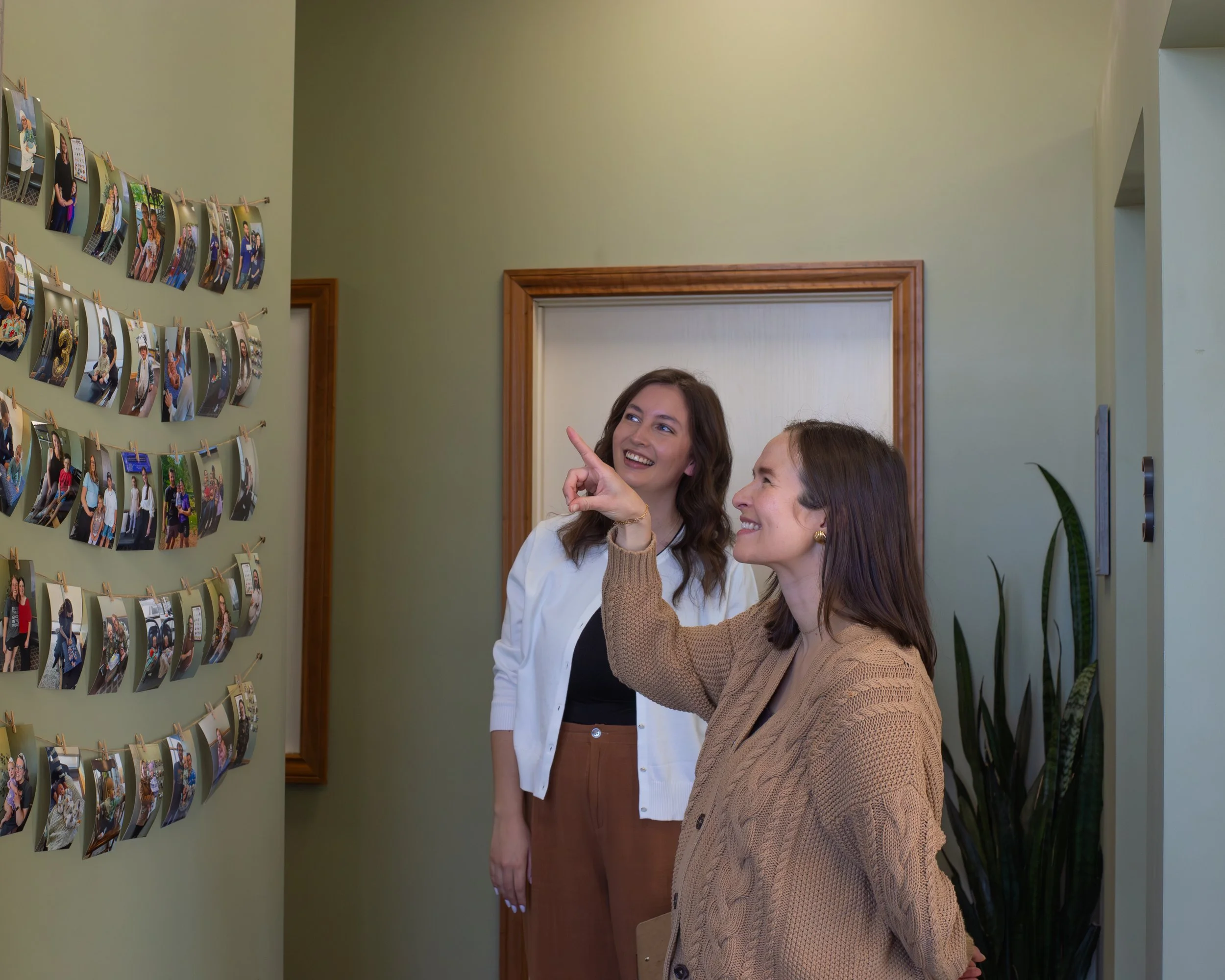 Schlough-Media-Eau-Claire-brand-photography-Rejoice-Chiropractic-Final-92.jpg