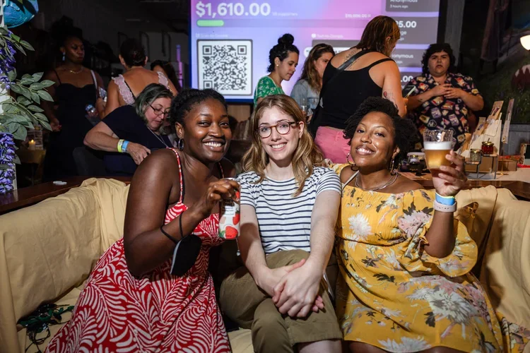 Bar-Nun-Fest-attendees-with-drinks.webp