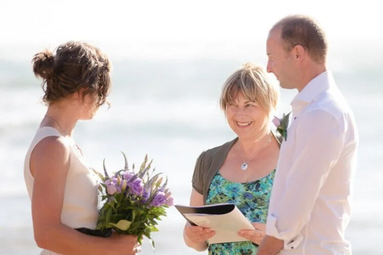 Marriages by Marcia - Warrnambool Wedding Celebrant
