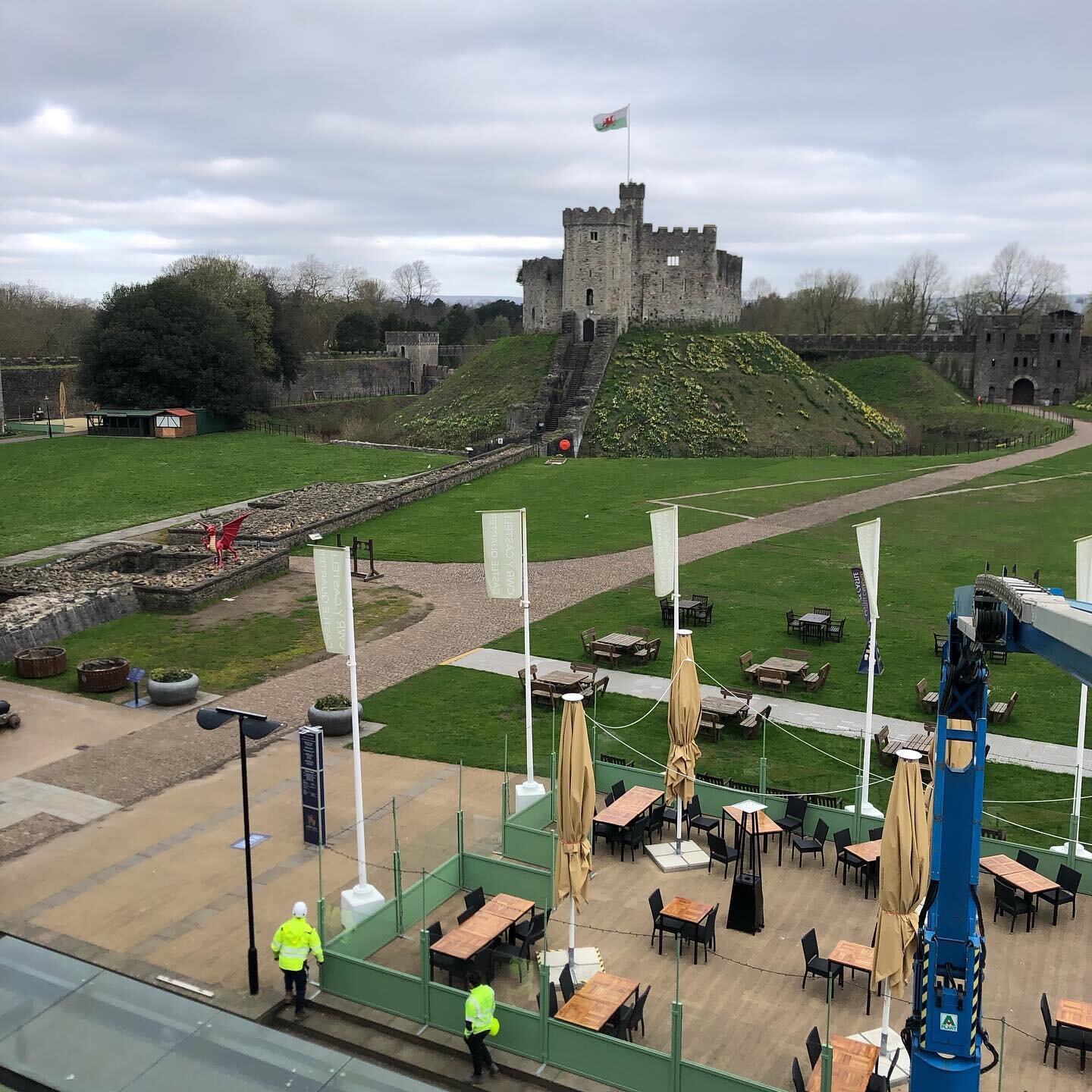 Not a bad way to spend Easter Saturday! Up bright and early with the team from @taliesin_conservation to look at some of the structure in Cardiff Castle. #structuralinspection #conservation #structuralengineering