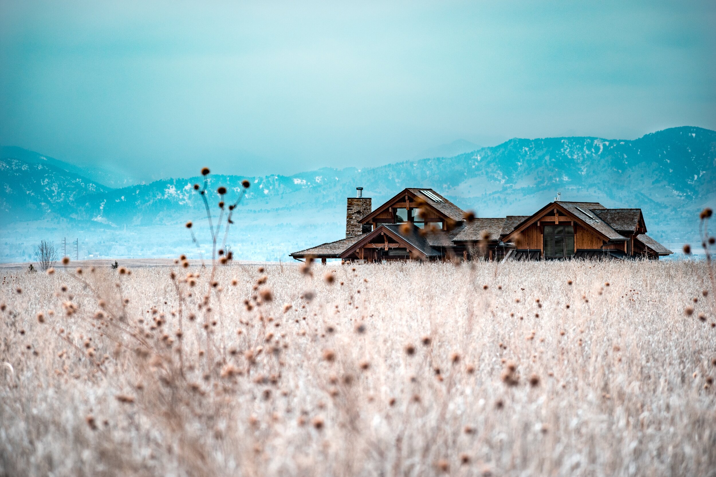 Beat the midwinter business blues: 5 reasons potential clients need an email from you today