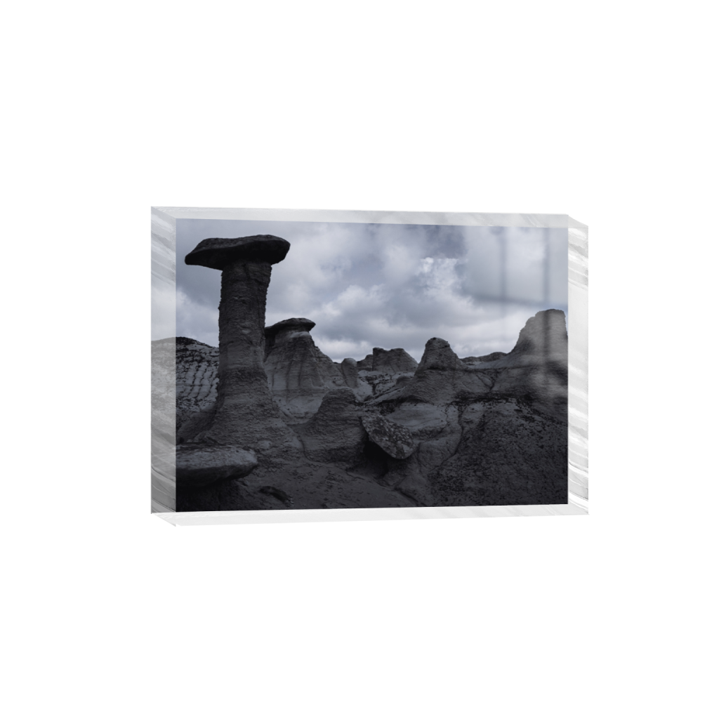 acrylicdesktopprint_rectangle5_7_320_0_5600_4000_0_false_ffffff_0_0.png