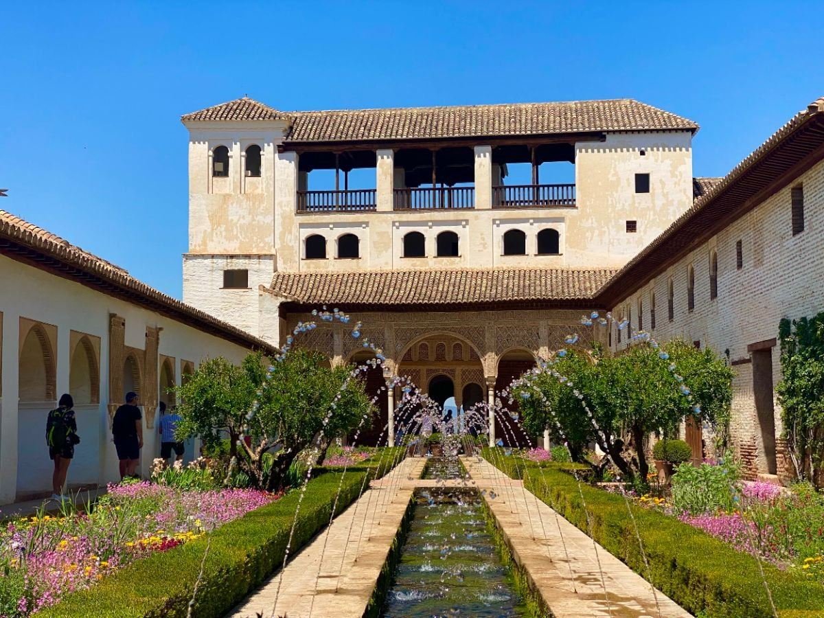 Things to do in Alhambra Granada - Passporter Blog