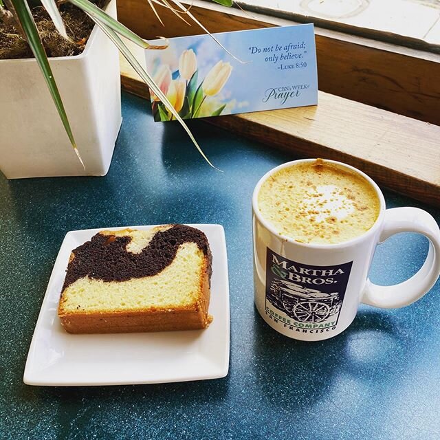 Golden Latte with a side of marble bread 😋