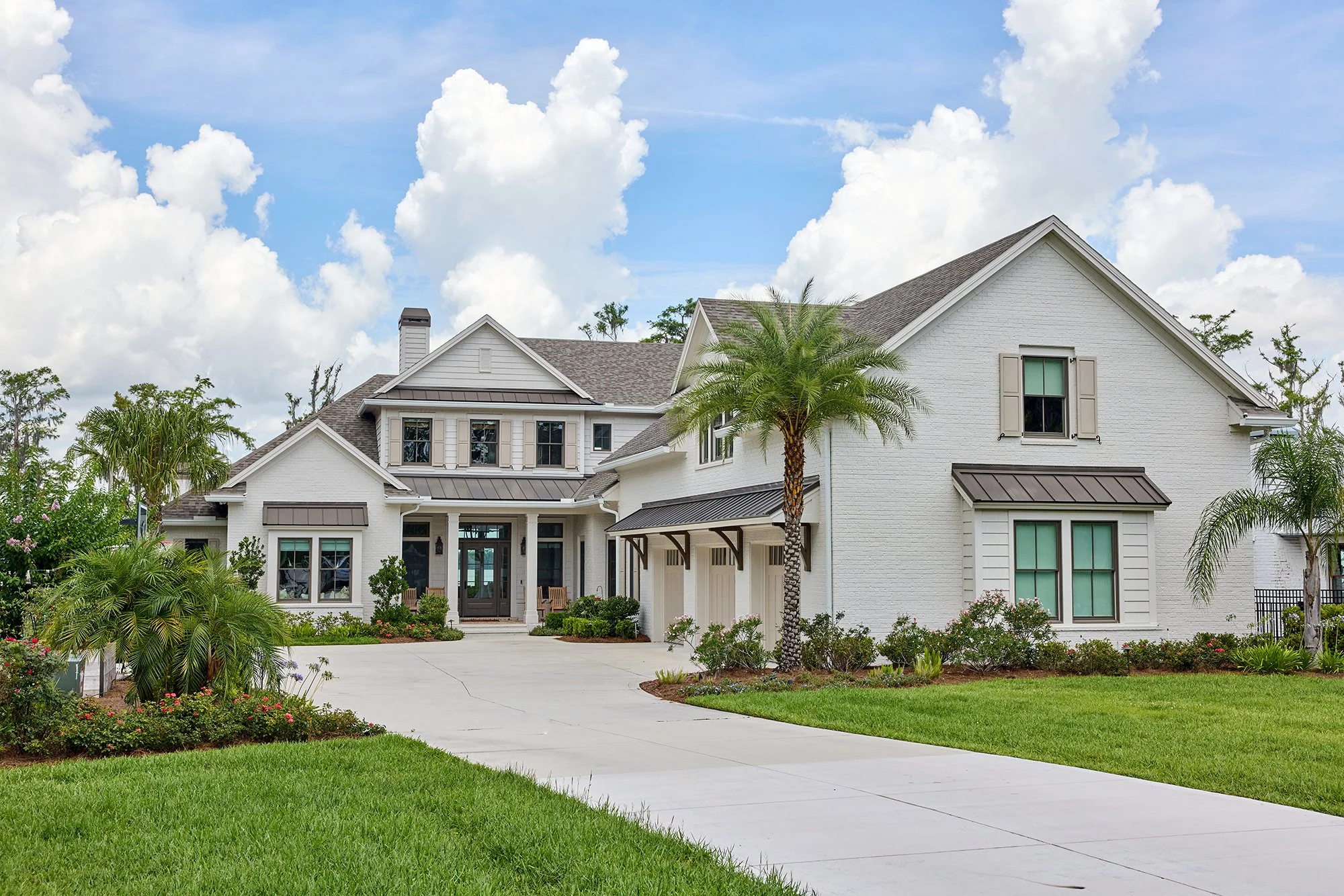 Choosing the Right Builder: An Interior Designer's Guide to a Smooth Project