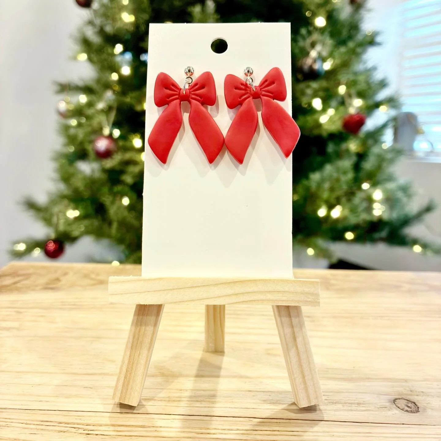 You can&rsquo;t celebrate the holidays without festive earrings! That&rsquo;s basically illegal. But don&rsquo;t worry - we have a wide variety of holiday earrings like these (and more) ready to tie together your whole outfit. Order soon to make sure