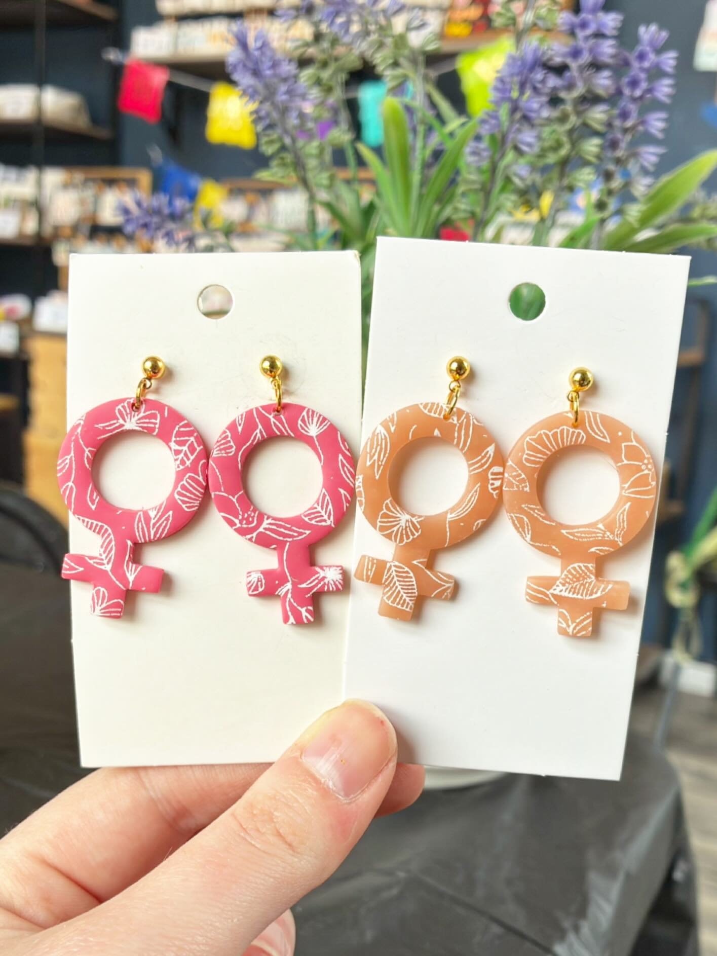 Meet Florence ♀️
She comes in two colors (others available upon request) and is one of the first earring designs I&rsquo;ve ever made that I&rsquo;ve truly loved. She has a special place in my heart and I&rsquo;m glad that other people love her as mu