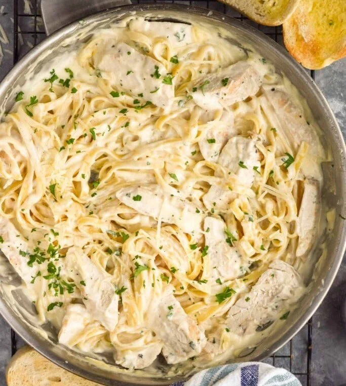 Chicken Alfredo.jpg