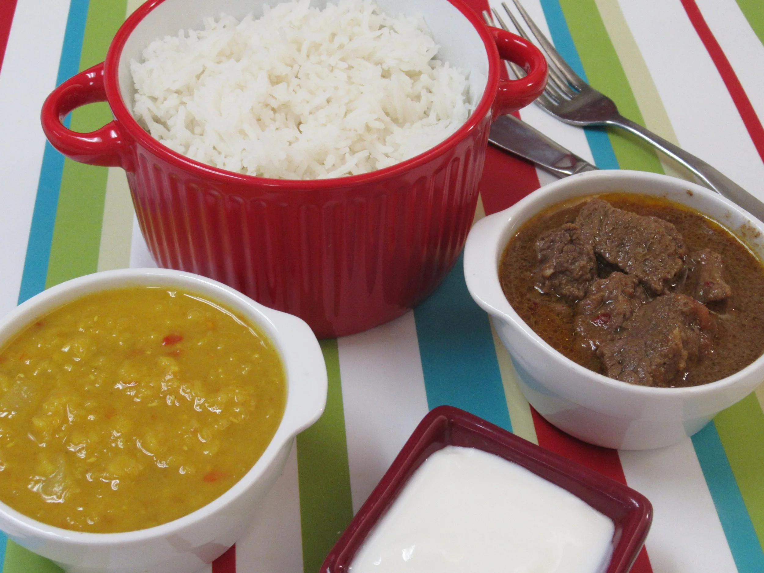 Beef curry & Dahl.JPG