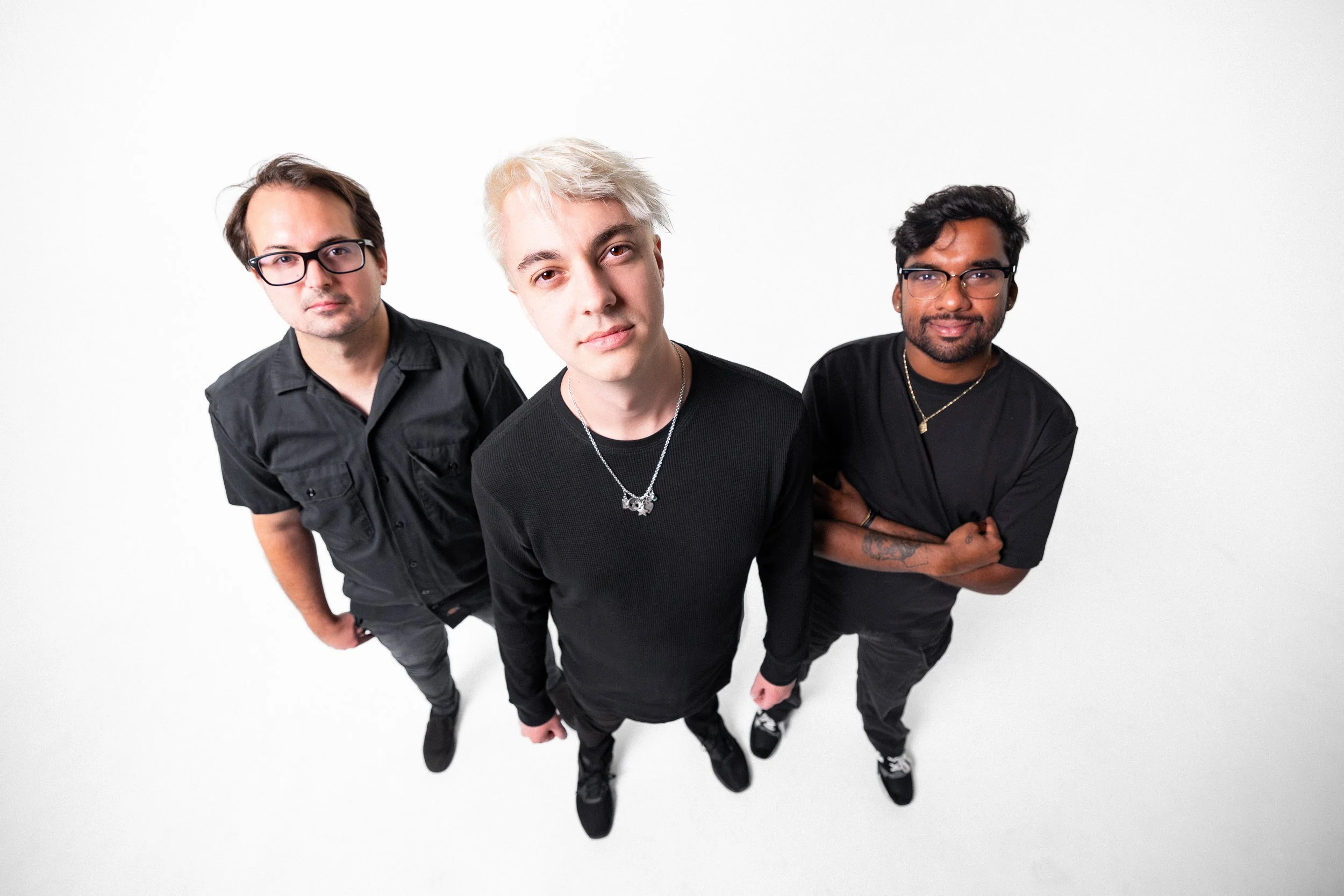 socialghosts Tackles the Complexity of  Communitcation in Their Powerful New Song "Conversations"