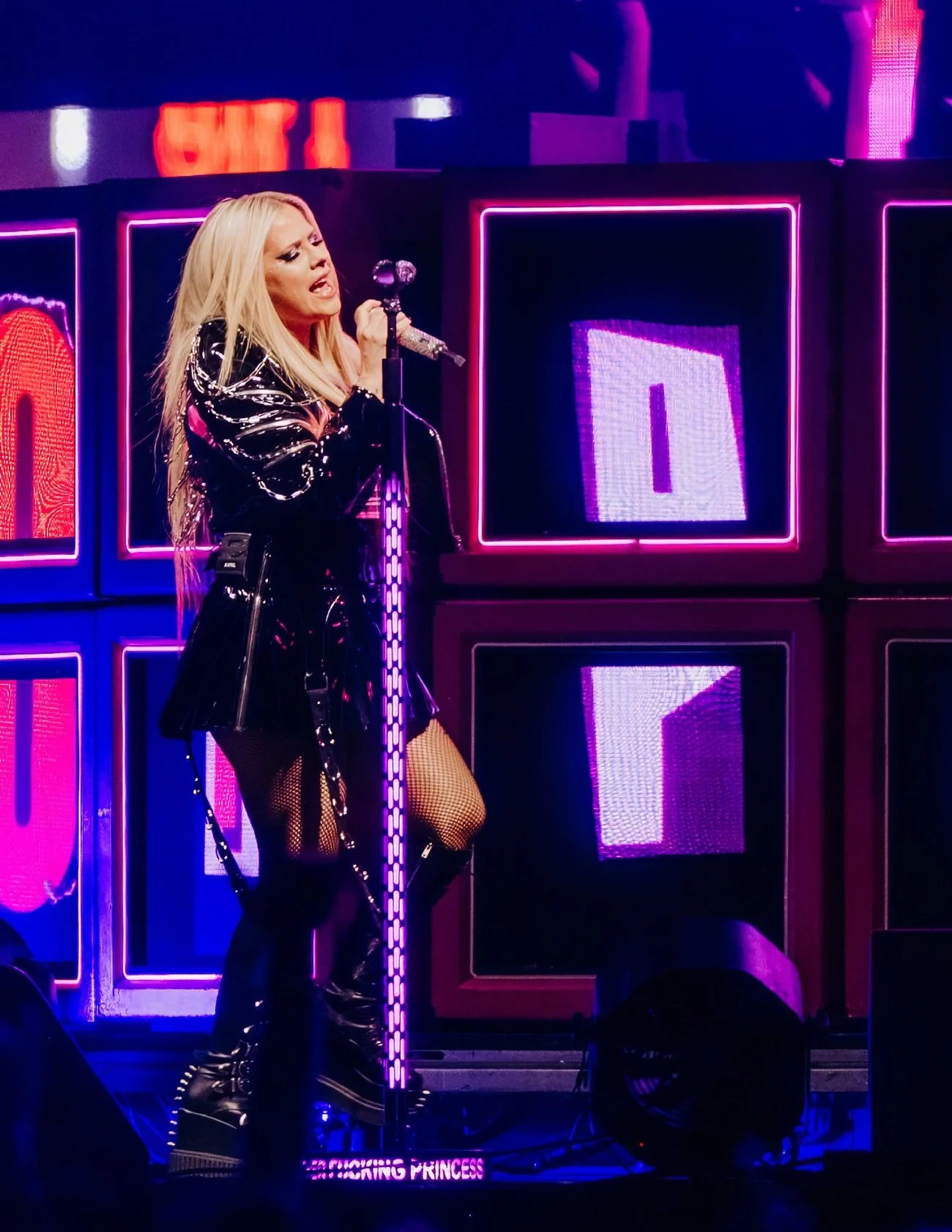 Avril WWWYF25-55.jpeg