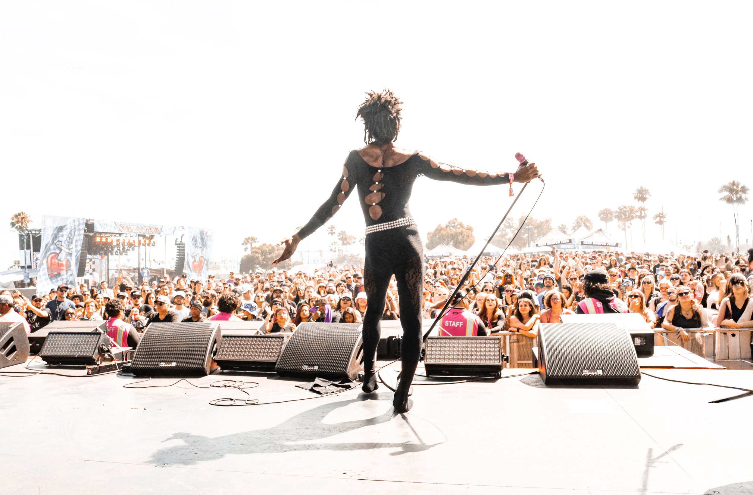 DE'WAYNE Warped-02.jpg