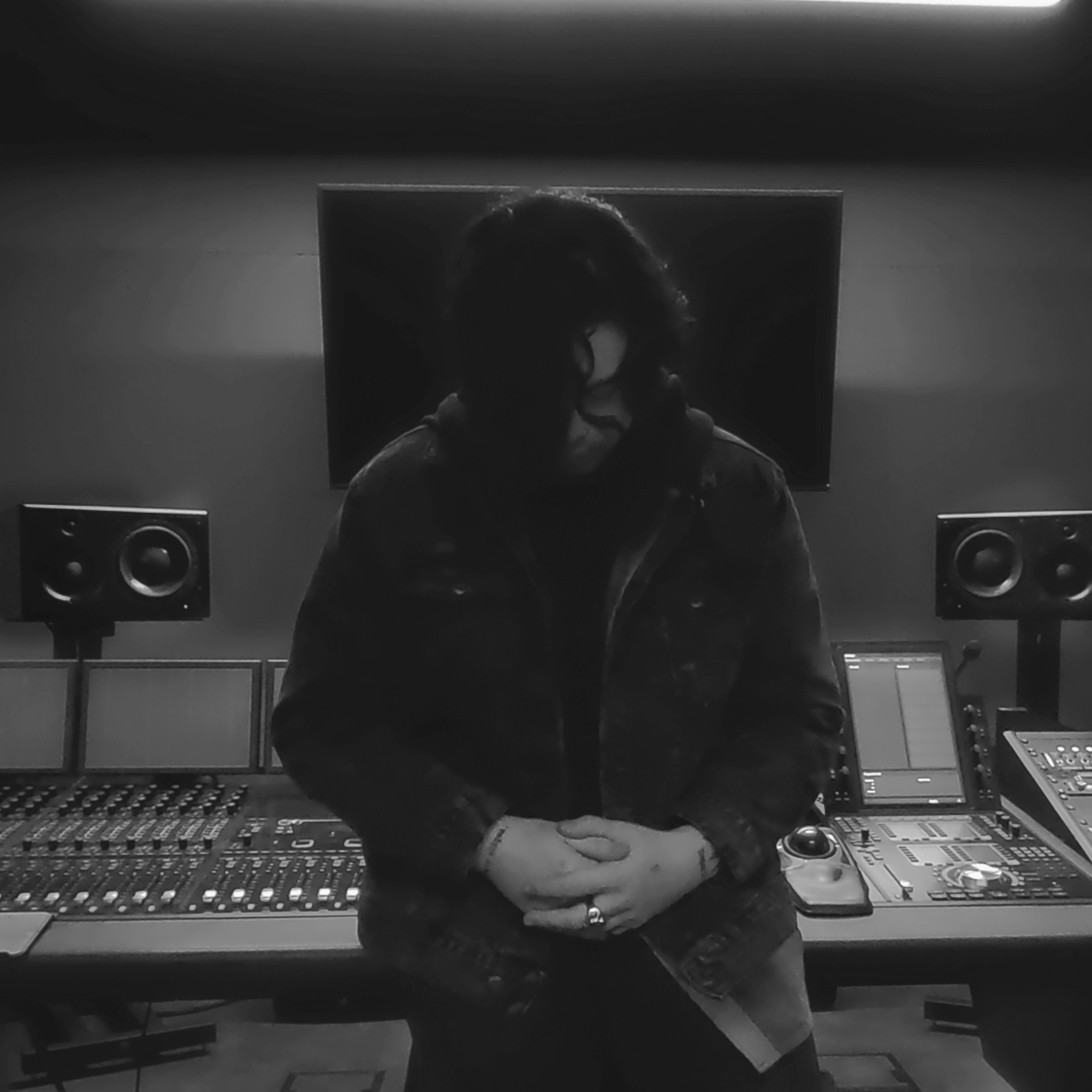 INTERVIEW: James Laurent Breaks Down the Making of “Dangerous Love” and “Degen Z”