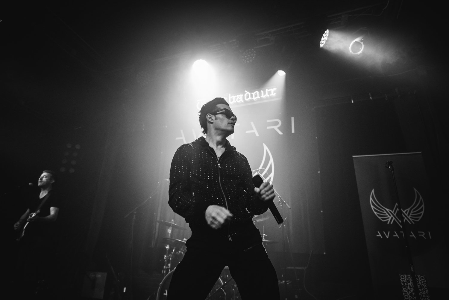 AVATARI Channels Internal Voltage on “Electric”