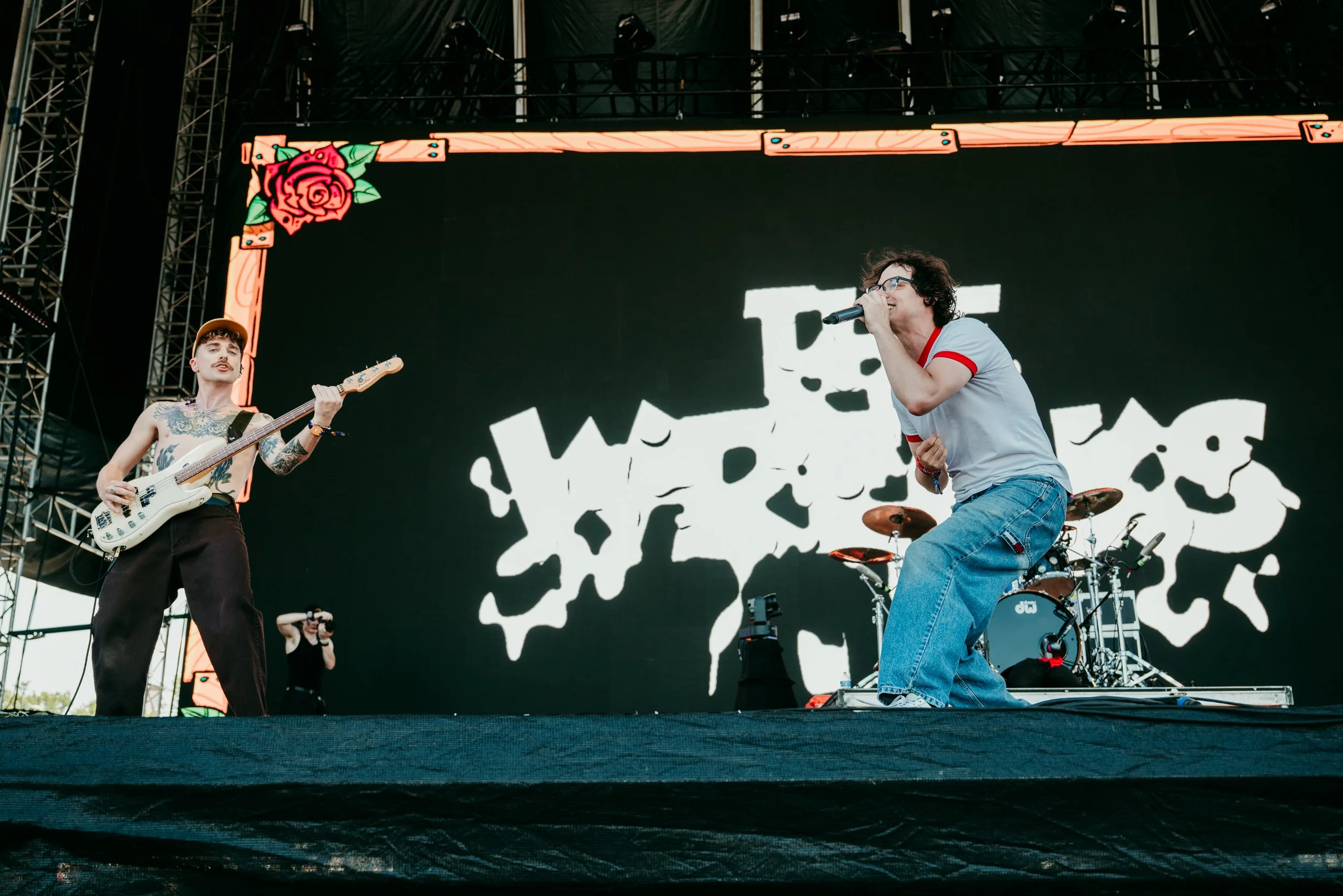 The Wrecks DC Warped heather rival-05.jpg