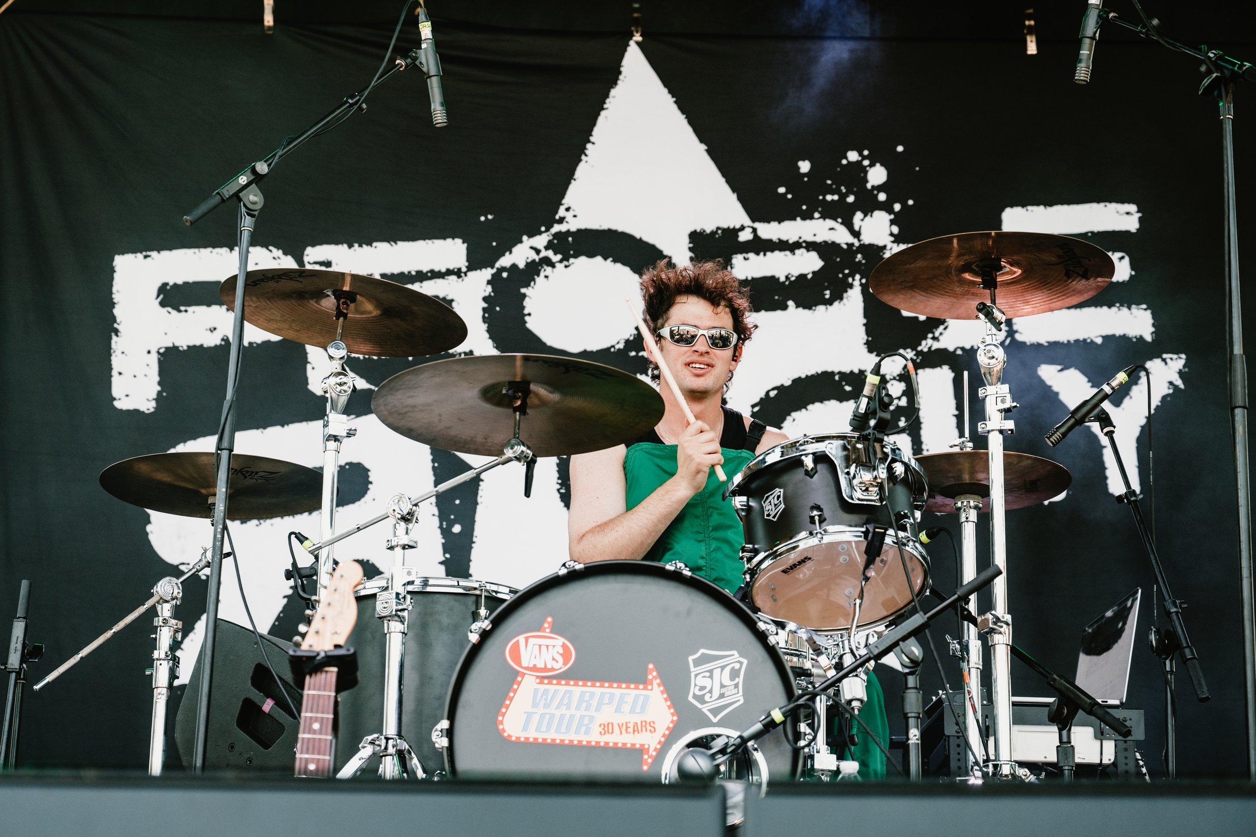 People R Ugly DC Warped heather rival-09.jpg