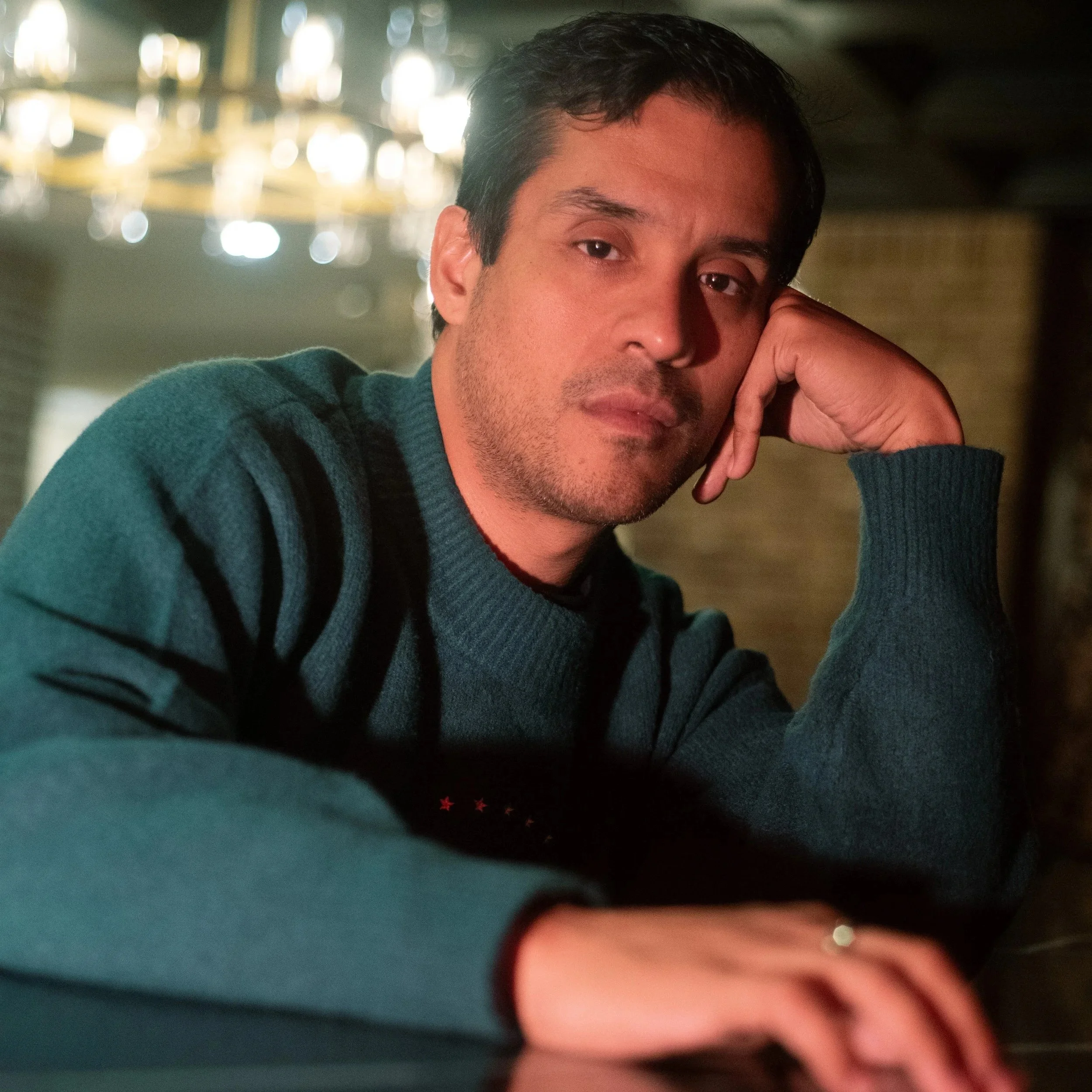 Inside “Vigente”: El David Aguilar on Songs Without Genre Limits