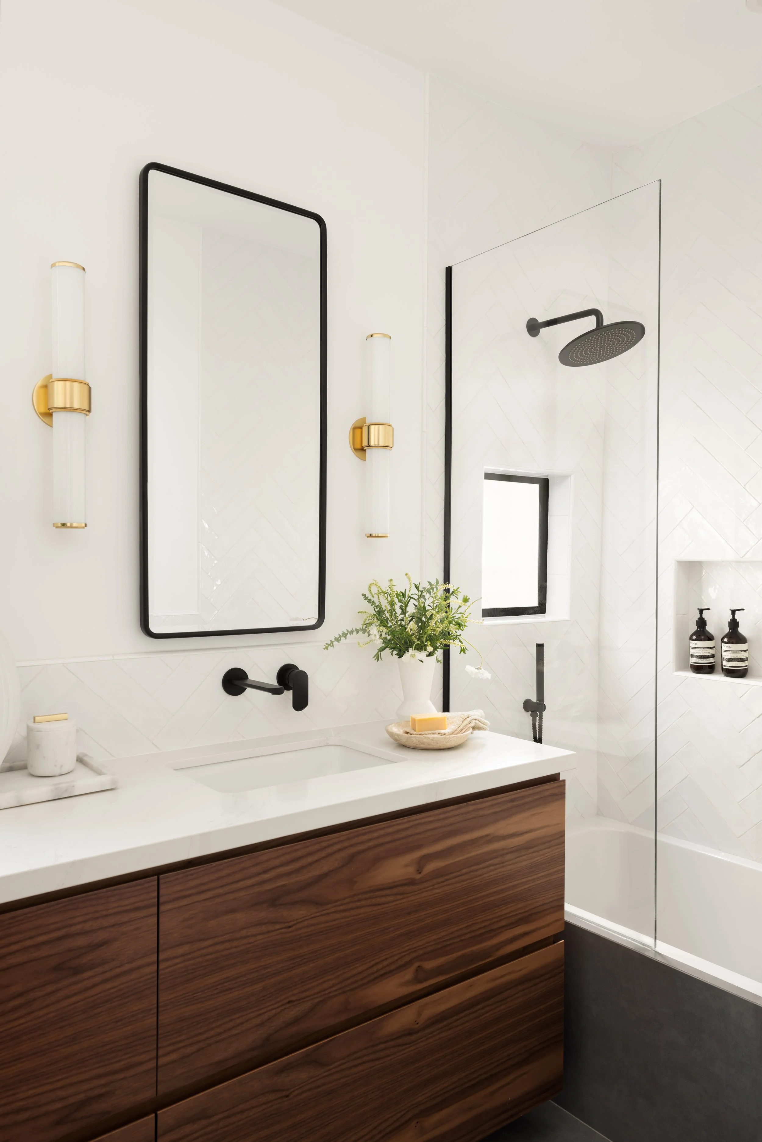 FINAL-missalicedesigns-mission bathroom.jpg