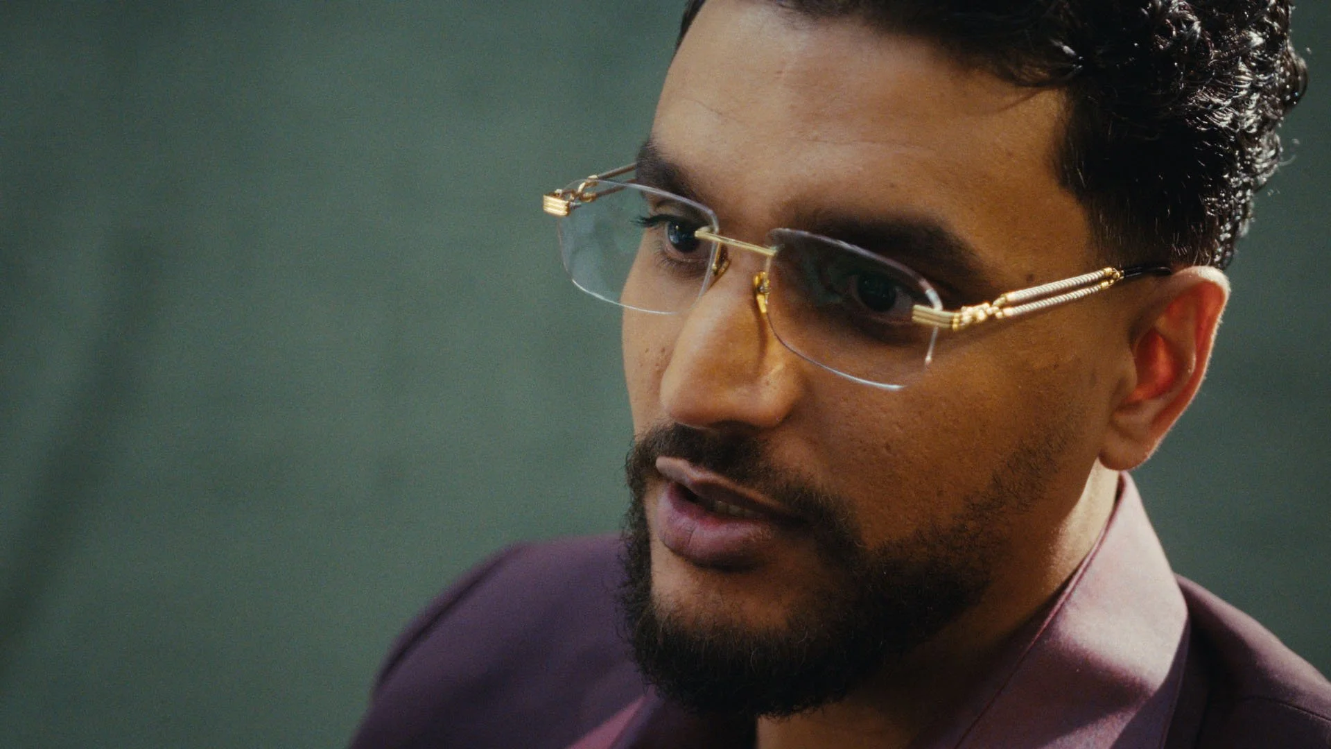 04 - MASKEY - EDIT 06_00_34_21_11.jpg