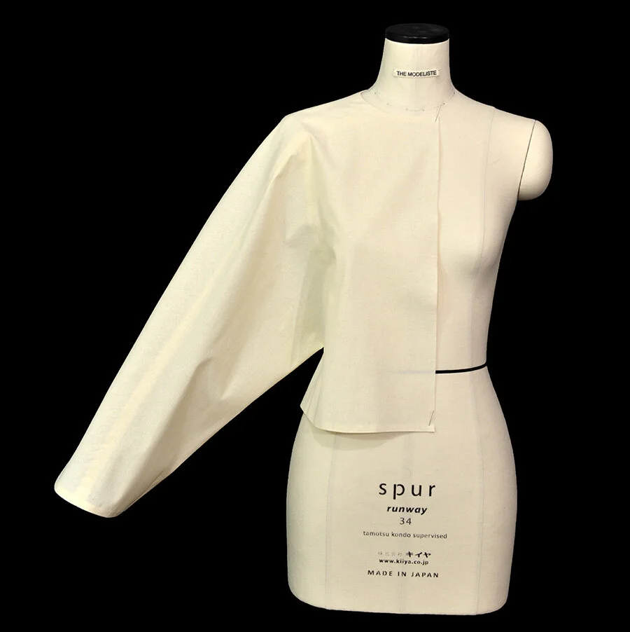 TMSV002F.jpg
